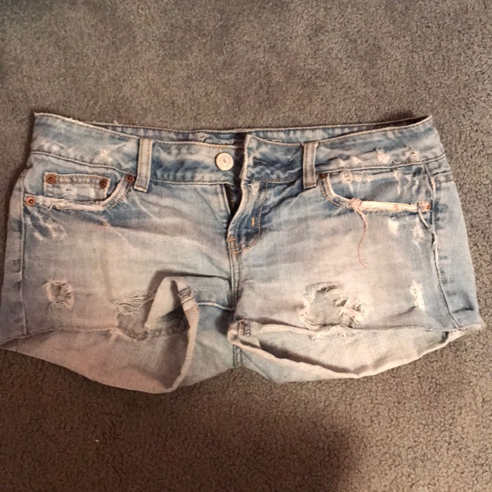 American 🦅 shorts size 2 runs big!